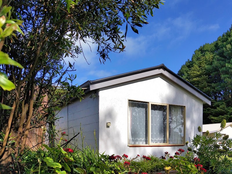 Twelve Apostles Motel & Country Retreat