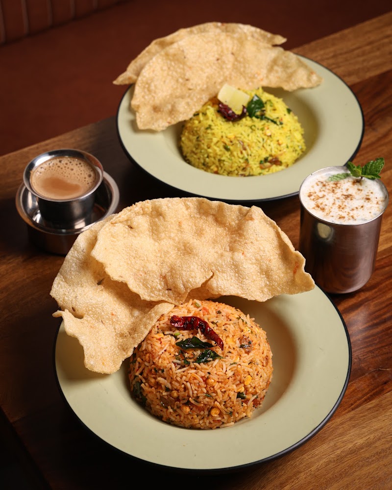 Shrivari Cafe - South Indian Restaurant - Shrivari Cafe - South Indian Restaurant 6/3, 101 & 102 Asha Dilpasand Imperial, Gate No. 4, High Court, South Tukoganj, Indore, Madhya Pradesh 452001, India