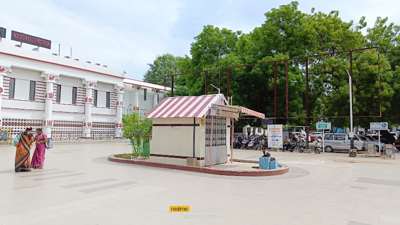 MDU Junction - MDU Junction, W496+M6R, Railway Junction Road, Madurai Main, Madurai, Tamil Nadu 625001, India