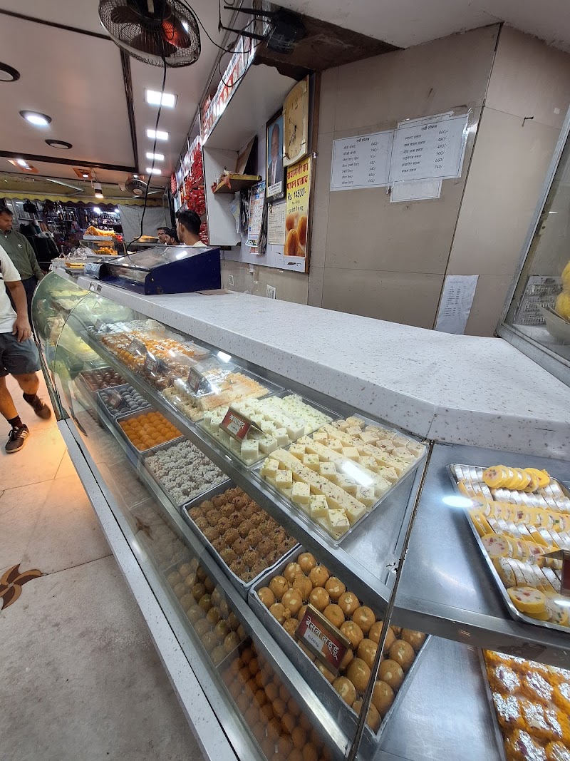 Bikaner Bhujia Bhandar - Bikaner Bhujia Bhandar, Station Rd, Satta Bazaar, Kote Gate, Bikaner, Rajasthan 334001, India