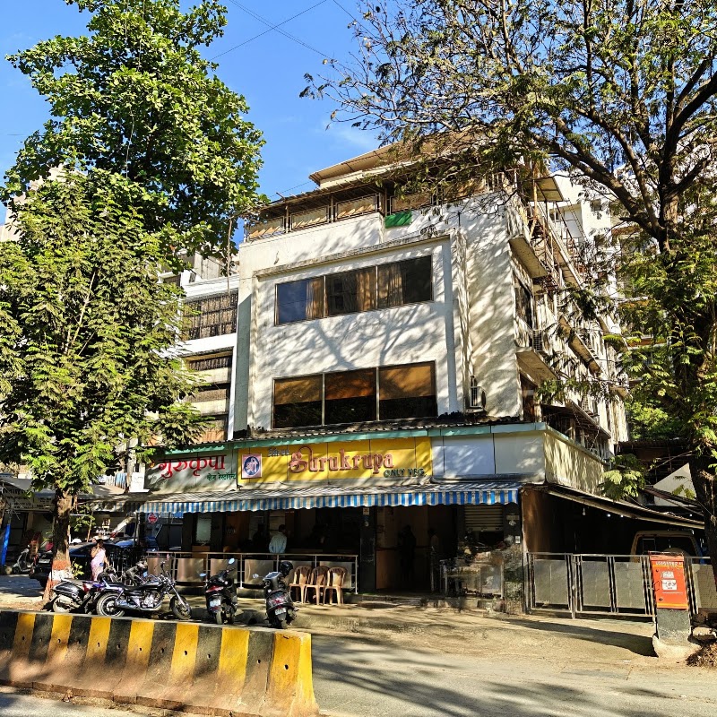 Shri Gurukrupa Veg Restaurant - Shri Gurukrupa Veg Restaurant Kondeshwar Bhuvan, 1, Tilak Rd, Sindhu Wadi, Ghatkopar East, Mumbai, Maharashtra 400077, India