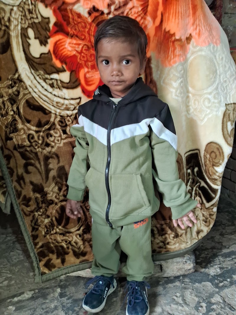 Gwarau - Gwarau kalan, Gwarau, Uttar Pradesh 204212, India