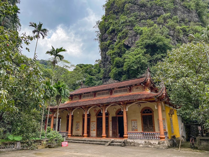 Bich Dong Pagoda - Bich Dong Pagoda, 6W99+C23, Nam Hoa Lu, Ninh Binh 430000, Vietnam