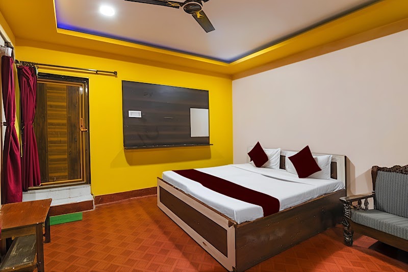 Hotel Ashirbad i.Comfort - Hotel Ashirbad i.Comfort railway station, 23, Cuttack - Puri Rd, near Bhubaneswar, Chintamaniswar, Laxmisagar, Bhubaneswar, Odisha 751006, India