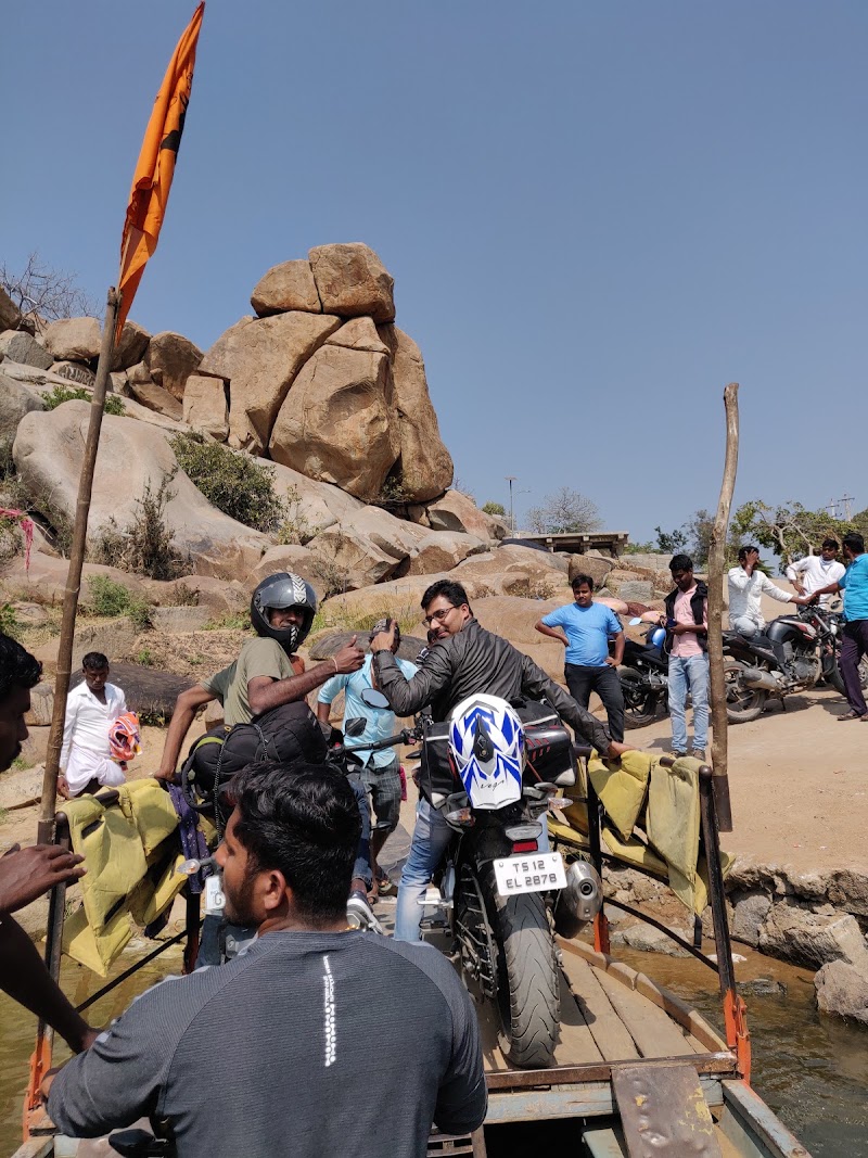 Anegundi ferry point - Anegundi ferry point, Hampi, 8FWQ+386, ferry Rd, Anegundi, Karnataka 583227, India