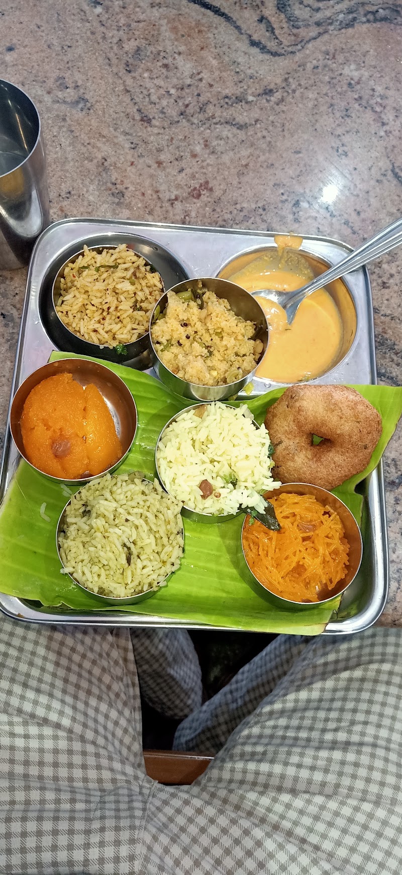 Manu Mess - Manu Mess, K S R T C, OPP ROAD, MASEEDI MUMBAGA KALAMANAGUDI, Temple Rd, Malavalli, Karnataka 571430, India