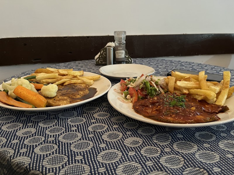 Dinha's Restaurant - Dinha's Restaurant Vasvaddo Beach Road, Benaulim, Goa 403716, India