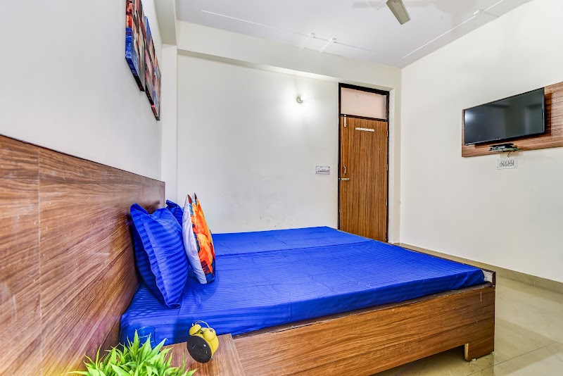 Zolo Breeze Co-Living | Redefining PG - Zolo Breeze Co-Living | Redefining PG, Khasra No. 342, Near, T29, 10 Road, opposite Hanuman Mandir, Nathupur, Sector 24, Gurugram, Haryana 122002, India