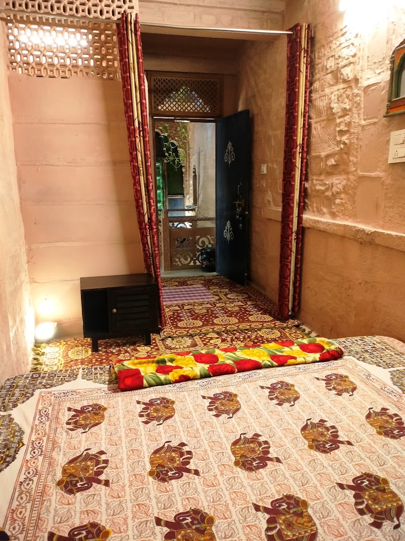 Casa De Jodhpur - Casa De Jodhpur Sarafo Ki Pole, Sarafa Bazaar Rd, Bhistiyon Ka Bas, Jodhpur, Rajasthan 342001, India