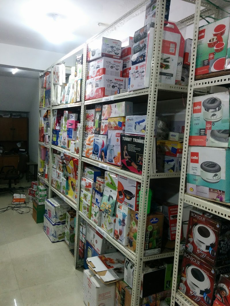 Kalkaji Market - Kalkaji Market, G7R4+JHP, Main Rd, Kalkaji Extension, Kalkaji, New Delhi, Delhi 110019, India