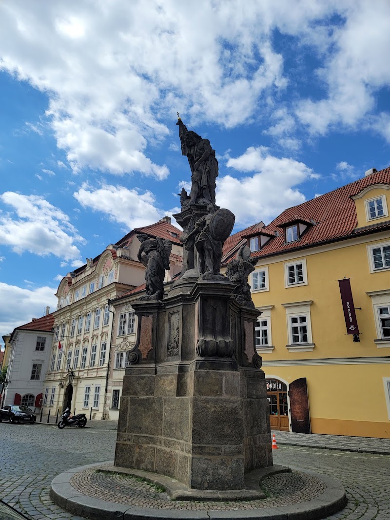Lennon Wall - Lennon Wall, Velkopřevorské nám., Malá Strana, 118 00 Praha-Praha 1, Czechia