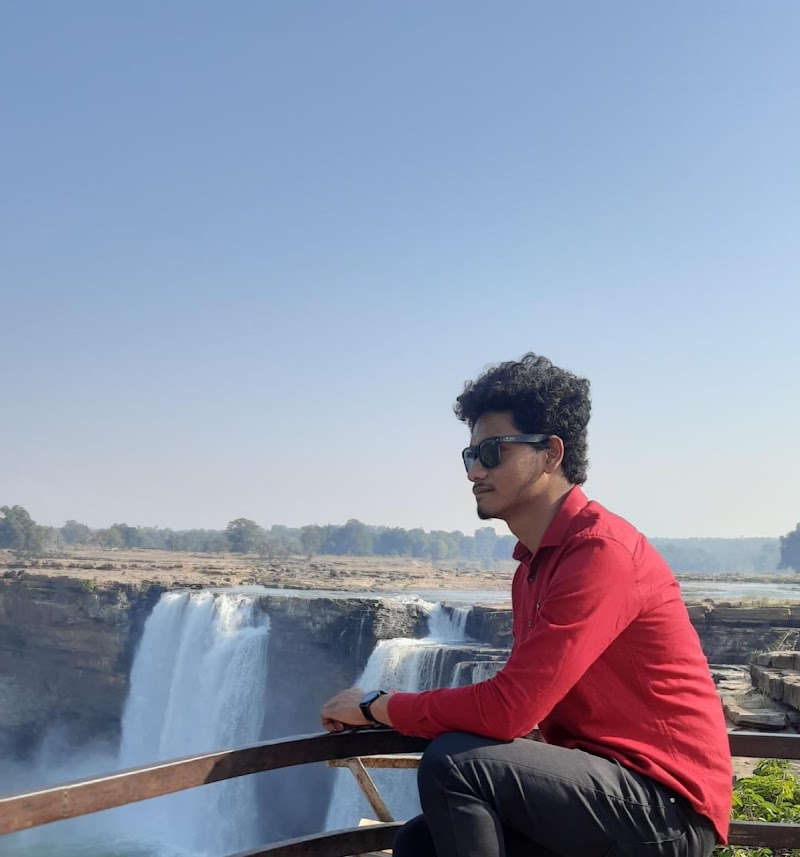 MOTILAL DADSENA "GAU-SEWAK" - MOTILAL DADSENA "GAU-SEWAK", 5V4H+HCF, Musara Kalan, Chhattisgarh 491445, India