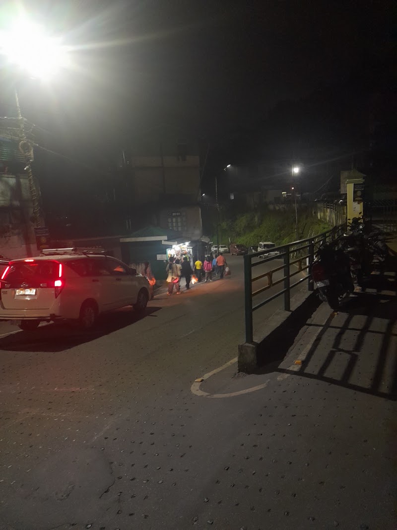 Ranka Taxi Stand - Ranka Taxi Stand 8JM7+6Q4, Palzor Stadium Rd, Arithang, Gangtok, Sikkim 737101, India