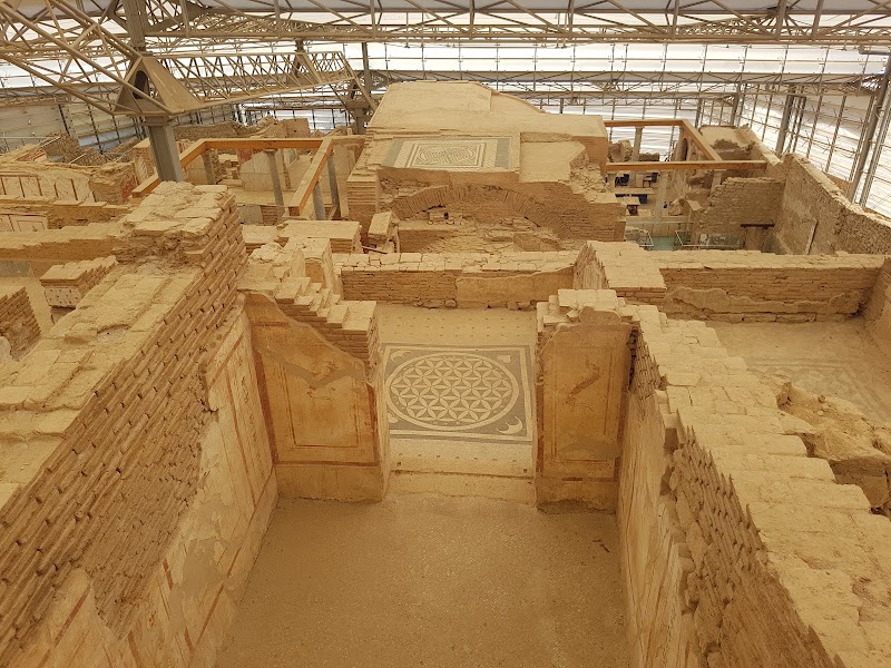 Ancient Greek Agora - Ancient Greek Agora Atatürk, 35920 Selçuk/İzmir, Türkiye