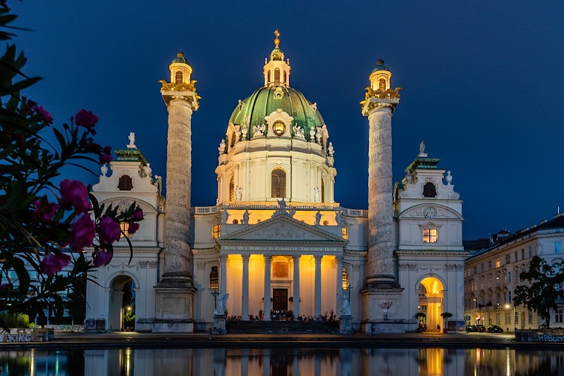 Karlskirche - Karlskirche, Karlsplatz 10, 1040 Wien, Austria