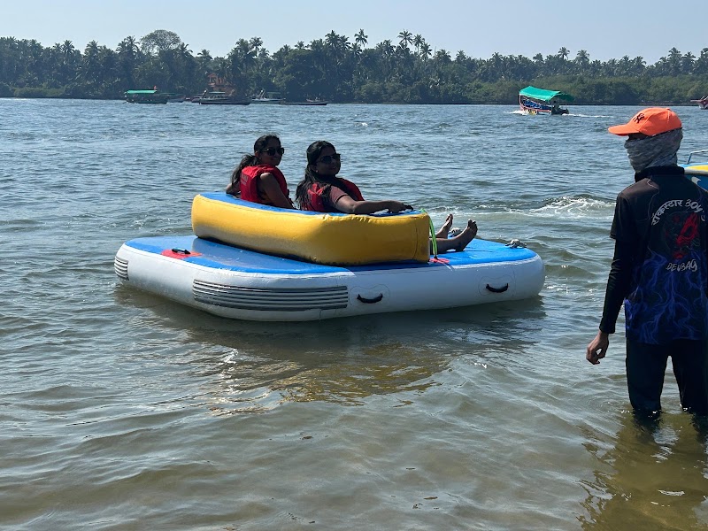 Tarkarli devbag Sulochana boating, deep sea scuba diving services - Tarkarli devbag Sulochana boating, deep sea scuba diving services, Tarkarli Rd, near avisa nila beach resort, Devbag, Malvan, Maharashtra 416606, India