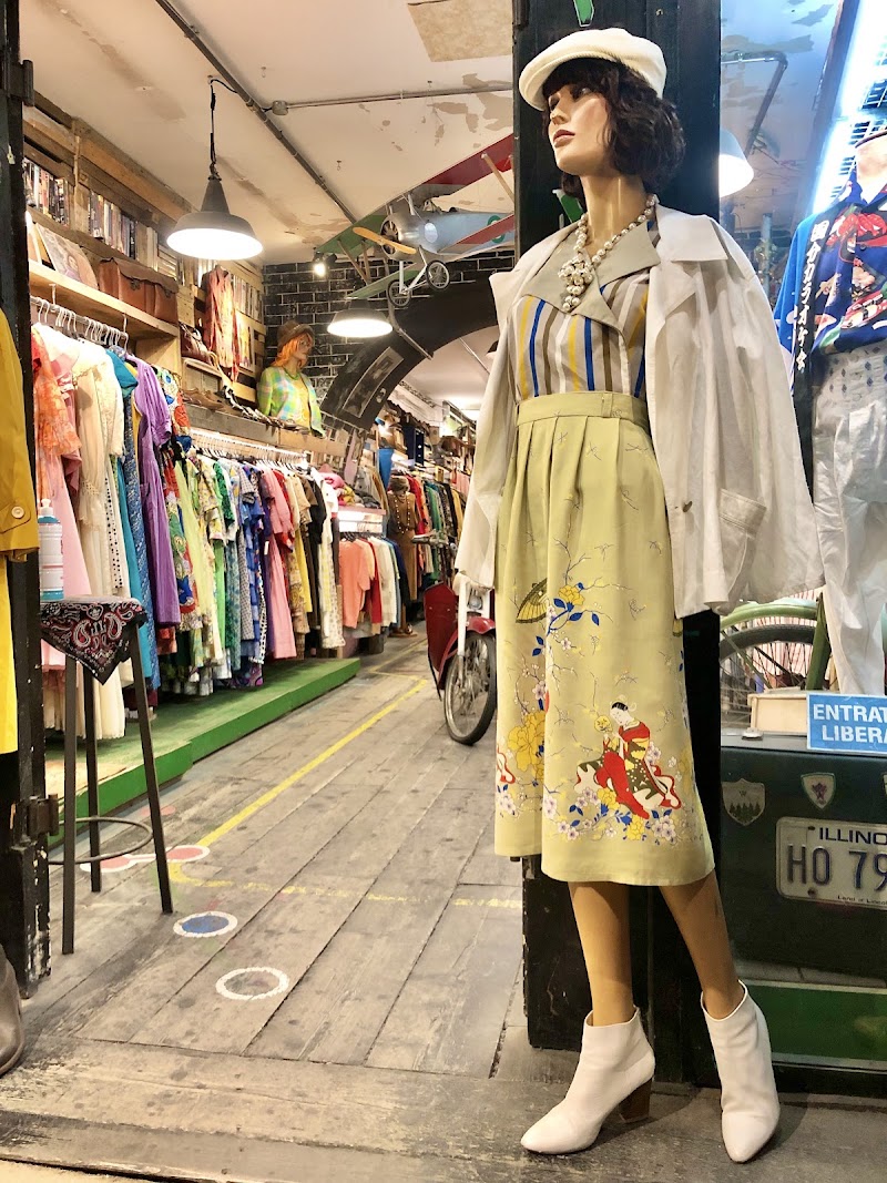 Melrose Vintage Ginori - Melrose Vintage Ginori, Via de' Ginori, 18r, 50123 Firenze FI, Italy