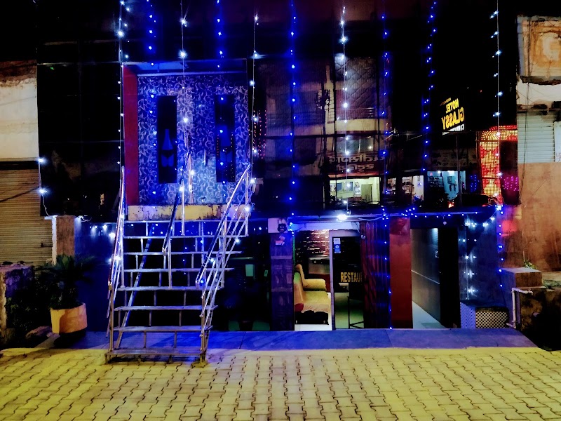 hotel glassy