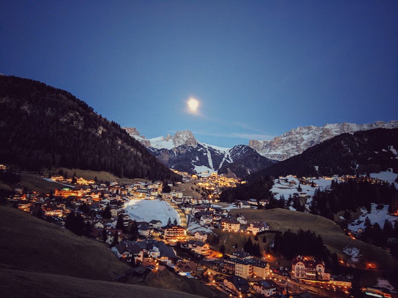 B&B Dolomieu - B&B Dolomieu Str. Col da Messa, 13, 39047 Santa Cristina Valgardena BZ, Italy