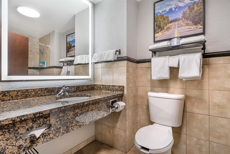 Drury Plaza Hotel Flagstaff - Drury Plaza Hotel Flagstaff, 300 S Milton Rd, Flagstaff, AZ 86001, USA