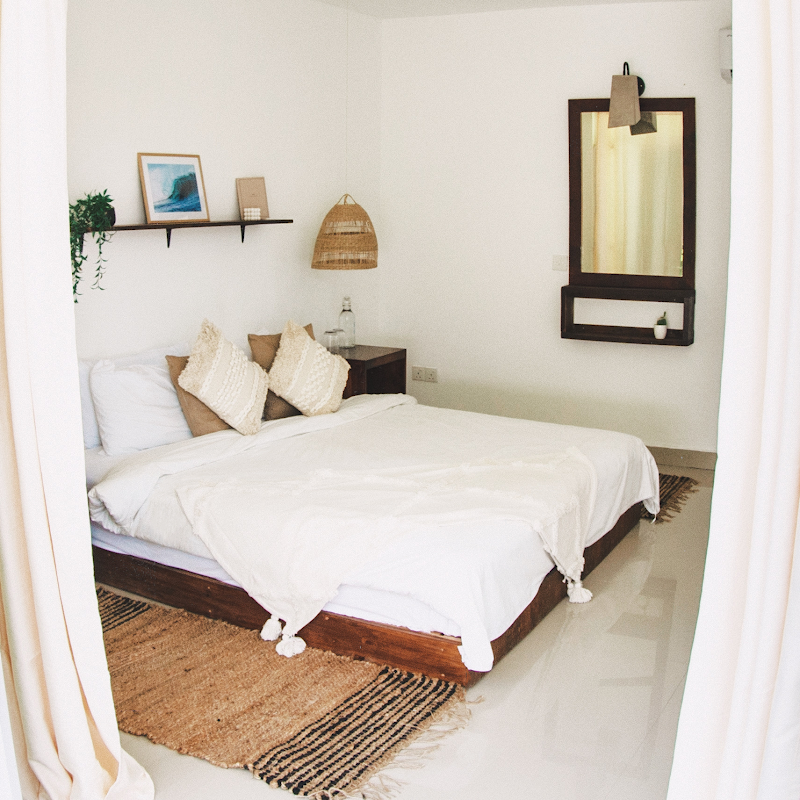 Twin Palms Surfhouse Maldives - Twin Palms Surfhouse Maldives Rehendhi, Thulusdhoo 08040, Maldives