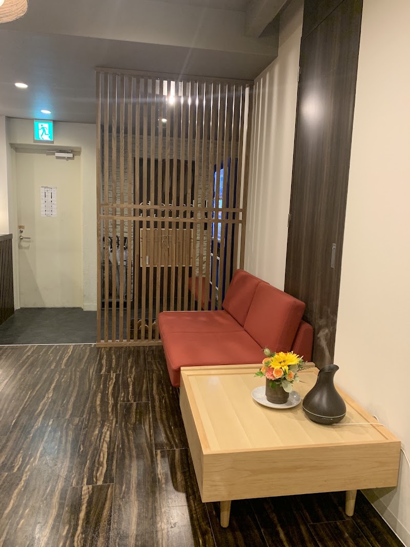 Iloha Hostel Namba Shinsaibashi - Iloha Hostel Namba Shinsaibashi 1-chōme-18-11 Higashishinsaibashi, Chuo Ward, Osaka, 542-0083, Japan
