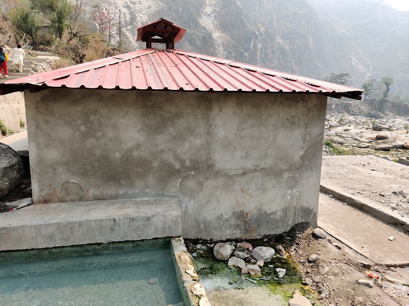 Hot Springs, Madkot - Hot Springs, Madkot, 3822+2GV, Madkot, Pithoragarh, Uttarakhand 262554, India