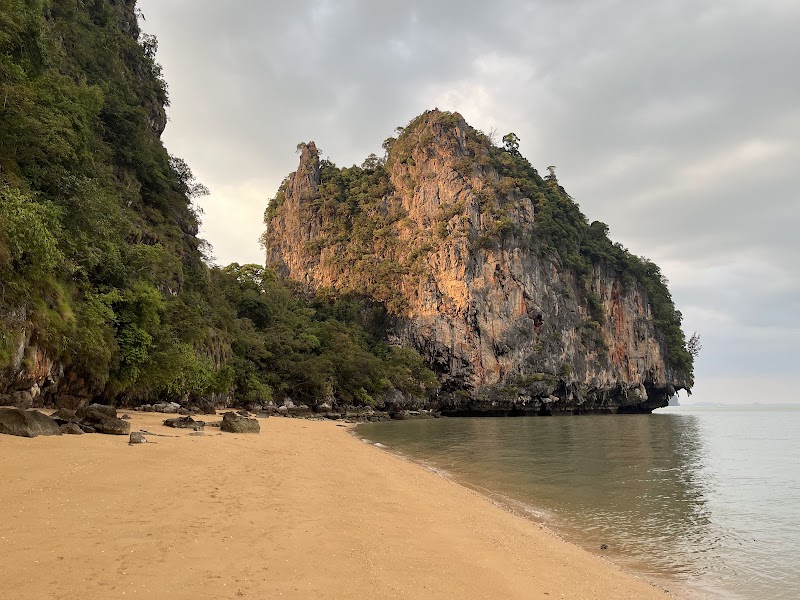 Natthaya Tour Travel​ for James Bond Island, Phang Nga Bay, Koh Hong, Koh Panyi, Muslim บริการเรือนำเที่ยวอ่าวพังงา - Natthaya Tour Travel​ for James Bond Island, Phang Nga Bay, Koh Hong, Koh Panyi, Muslim บริการเรือนำเที่ยวอ่าวพังงา, 68 4, Tambon Kalai, Amphoe Takua Thung, Chang Wat Phang-nga 82130, Thailand
