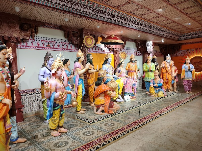 Shri Ram Raja Mandir - Shri Ram Raja Mandir, Survey No, 457, Tikamgarh - Jhansi Rd, Marg, Orchha, Madhya Pradesh 472246, India