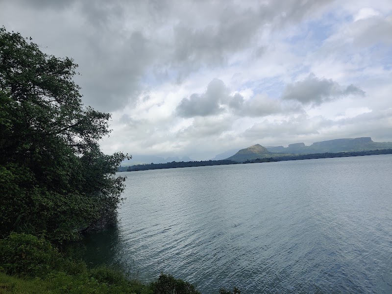 Vaitarna Dam View Point - Vaitarna Dam View Point, Zarwad Bk, Maharashtra 422214, India