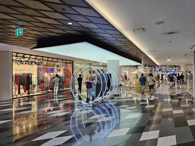 Siam Discovery - Siam Discovery 989 Rama I Rd, Khwaeng Pathum Wan, Pathum Wan, Krung Thep Maha Nakhon 10330, Thailand