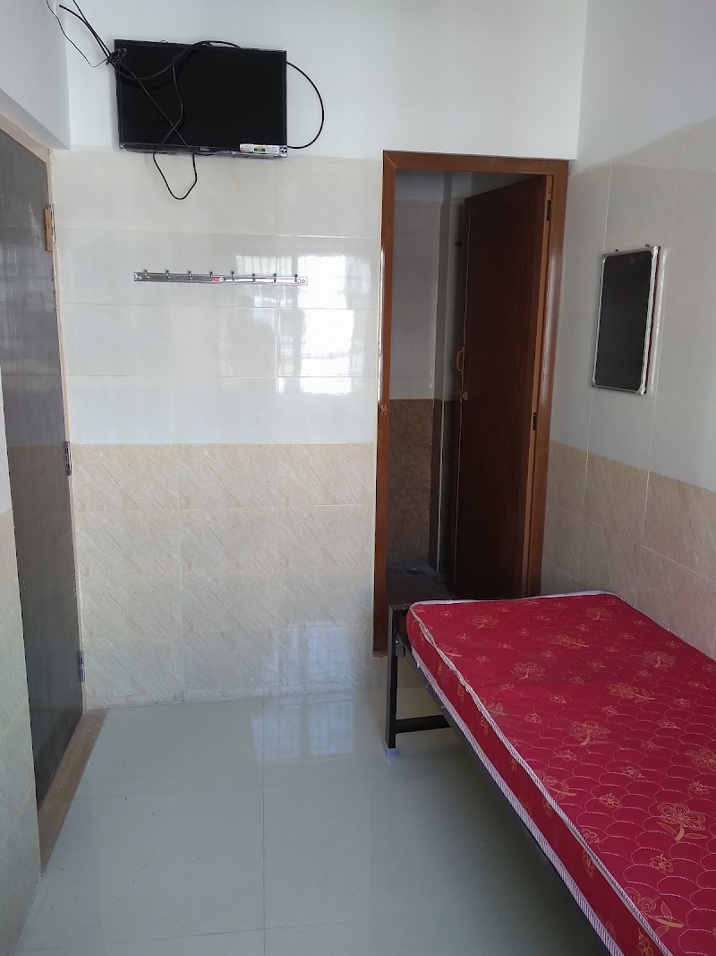 SRI MAHALAKSHMI RESIDENCY - SRI MAHALAKSHMI RESIDENCY 199, 423, Main Bazaar Rd, near Indira Nursing Home, Thottapalayam, Vellore, Tamil Nadu 632012, India