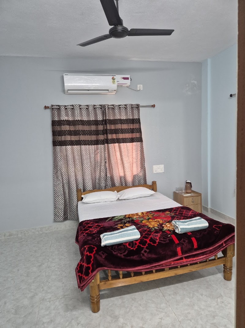 Sanjeeva homestay - Sanjeeva homestay 2-170(B1, Uddinahithlu Rd, Thenkanidiyoor, Karnataka 576106, India