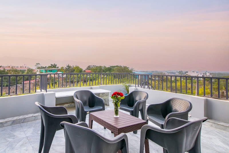StayVista at Prathaniya Villa | Luxury Villa with Private Pool in Udaipur