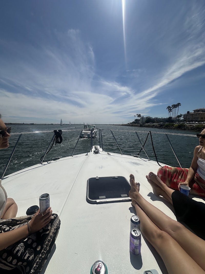 Los Angeles Yacht Charter - Los Angeles Yacht Charter 13701 Fiji Way, Marina Del Rey, CA 90292, USA