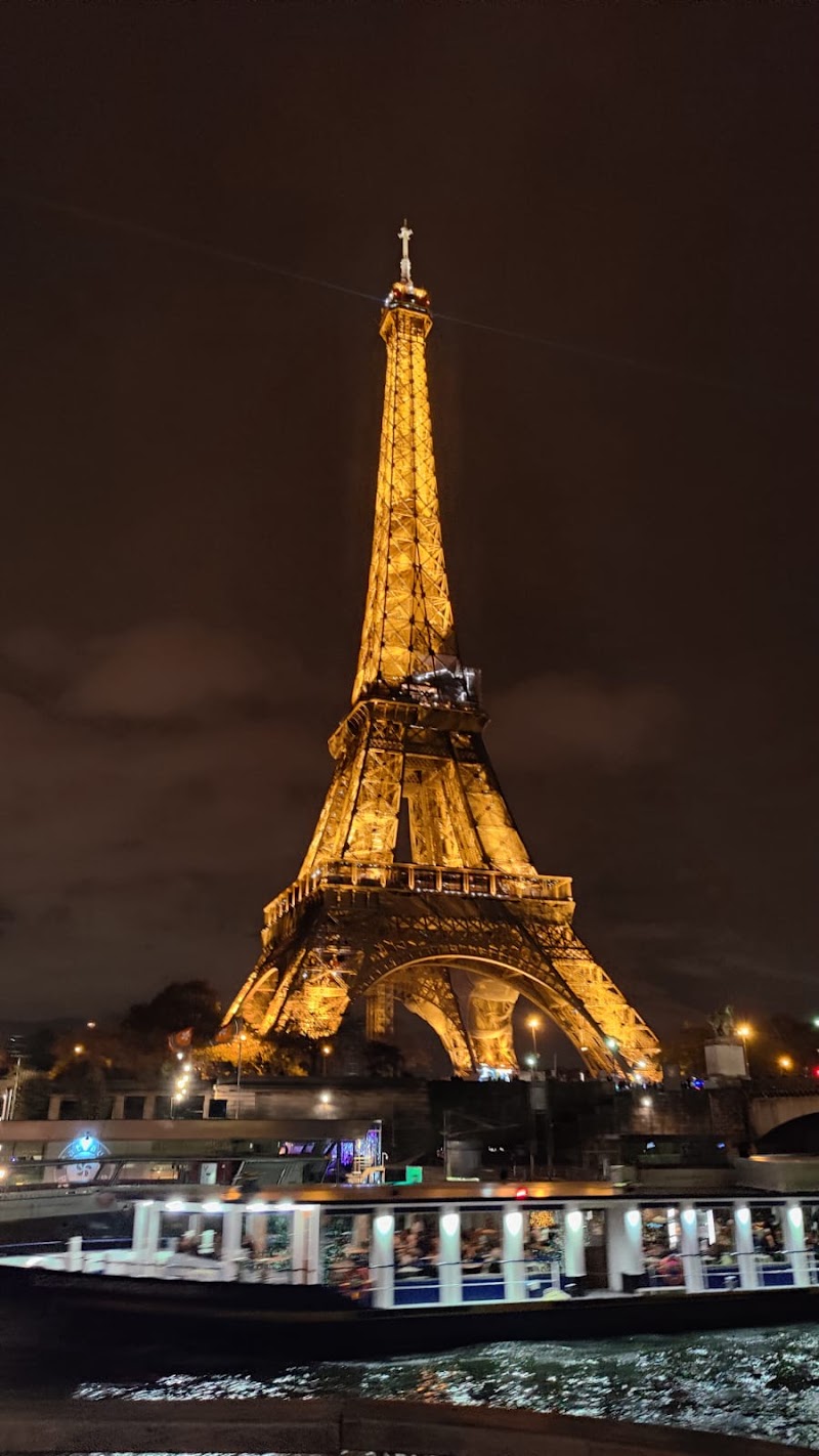 The Traveller - Travel Agency Delhi - The Traveller - Travel Agency Delhi, Ground Floor, 27, Silver Park, Shiv Puri, Block C, Krishna Nagar, Delhi, 110051, India