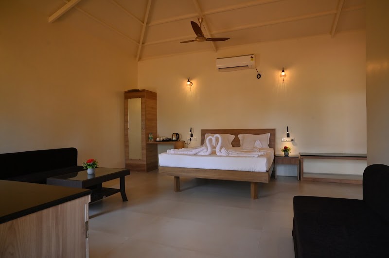 Silver Sand Beach Resort - Silver Sand Beach Resort, Karve Pakhadi, Post Murud, Murud Rd, Dapoli, Maharashtra 415712, India
