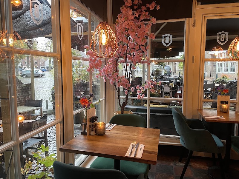 Restaurant De Burgemeester - Restaurant De Burgemeester Markt 21, 5688 AJ Oirschot, Netherlands