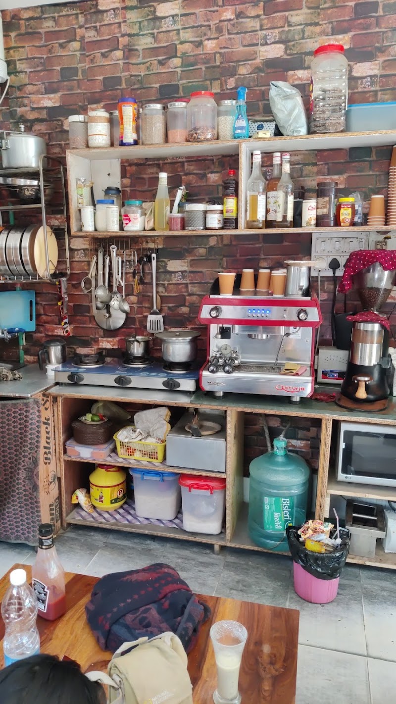 The Coffee Shop & German Bakery - The Coffee Shop & German Bakery, Manikaran Rd, Kasol, Sosan, Himachal Pradesh 175105, India