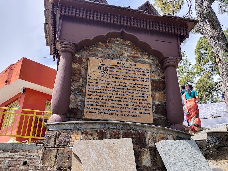 Kasar Devi Mandir - Kasar Devi Mandir, Binsar Road, Kasardevi, Bhaisori, Mat, Uttarakhand 263601, India