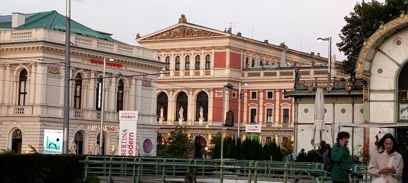 Society of Friends of Music in Vienna - Society of Friends of Music in Vienna, Musikvereinspl. 1, 1010 Wien, Austria