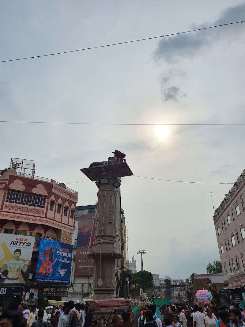 Shri kashi Vishwanath Jyotirlinga, (Varanasi) - Shri kashi Vishwanath Jyotirlinga, (Varanasi) CK 33/47, near Gyanvapi Mandir, Lahori Tola, Varanasi, Uttar Pradesh 221001, India