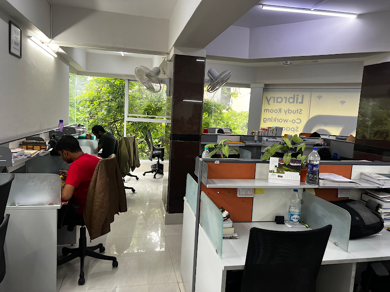 Ira study room and co working space - Ira study room and co working space 2nd floor, 120/A, Pattalamma Temple Rd, Jaya Nagar 1st Block, Jayanagar 3rd Block, Jayanagar, Bengaluru, Karnataka 560011, India