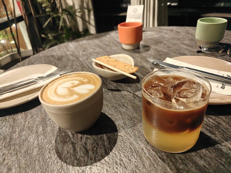 Espressos AnyDay - Espressos AnyDay, 2nd floor, 447, Hamilton Ct Rd, opposite REGENCY PARK-2, Sector 28, DLF City IV, Gurugram, Haryana 122009, India