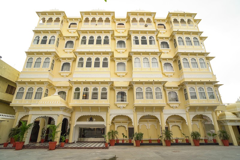 The Amar Mahal - The Amar Mahal idbi bank, Saheli Marg, Panchwati, Udaipur, Rajasthan 313001, India