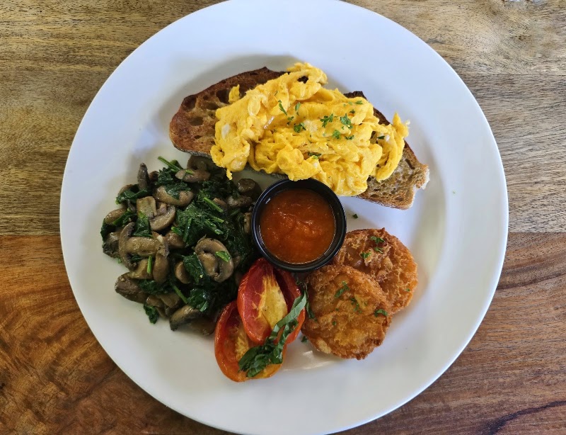 One O Eight Lifestyle Cafe - One O Eight Lifestyle Cafe Pingale Farms, S Main Rd, behind Blossom Boulevard, Ashok Chakra Society, Iricen Railway Colony, Koregaon Park, Pune, Maharashtra 411001, India
