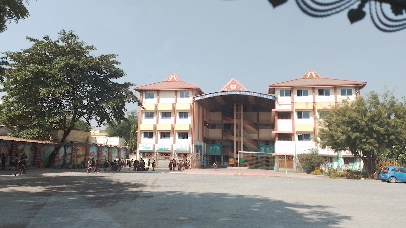 Holy Cross School Shailendra Nagar (Part Of Holy Cross Byron Bazar) - Holy Cross School Shailendra Nagar (Part Of Holy Cross Byron Bazar), 6JJX+3VP Holi Cross School, Pension Bada Rd, Janta Colony, Raipur, Chhattisgarh 492001, India