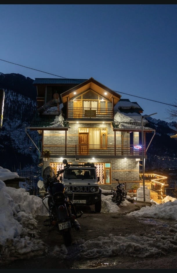 Manali Parvat View Homestay - Manali Parvat View Homestay Gojra, Manali, Himachal Pradesh 175143, India