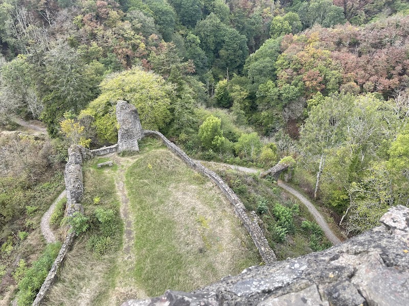Manderscheid Upper Castle - Manderscheid Upper Castle, Kurfürstenstraße 1, 54531 Manderscheid, Germany