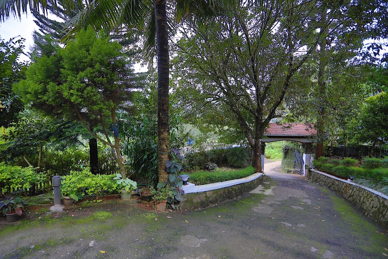 Chithirapuram Palace - Chithirapuram Palace Health Centre, Munnar Bypass, near Chithirapuram, Chithirapuram, Kerala 685565, India